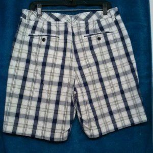 Croft & Barrow Mens Plaid Shorts - size 34